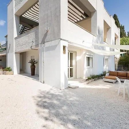 Incanto By Interhome *